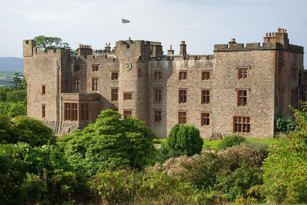 Muncaster Castle Coachman'S Quarters Bed and Breakfast Ravenglass Εξωτερικό φωτογραφία
